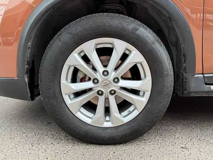 Nissan Qijun