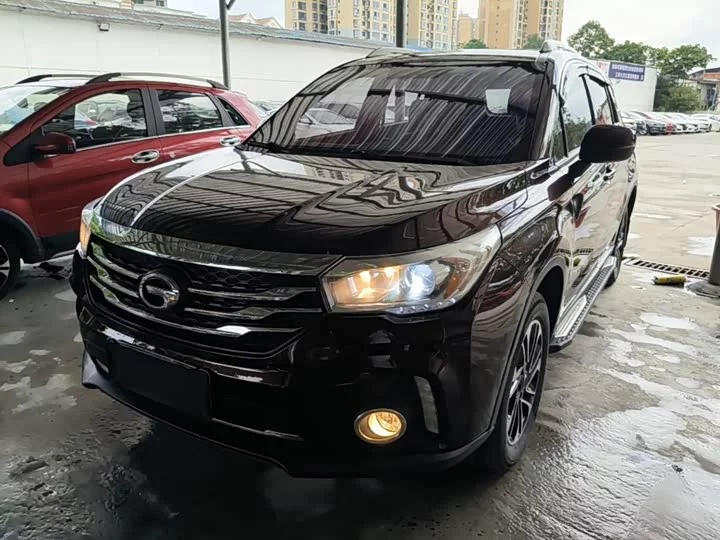 GAC Trumpchi GS4