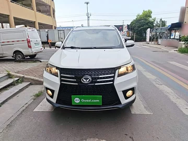 BAIC S7