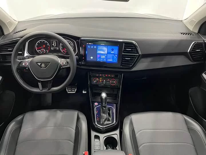 Jetta VS7