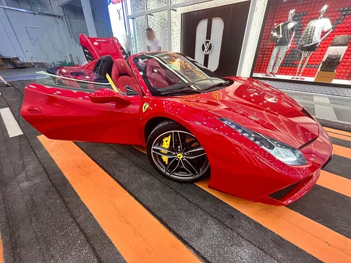 ferrari 488