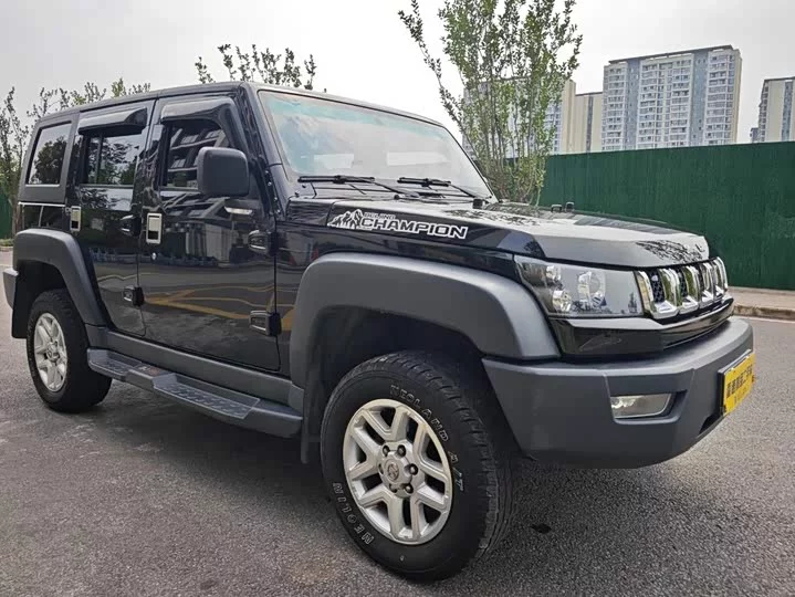 BAIC BJ40