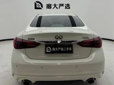 Infiniti Q50L