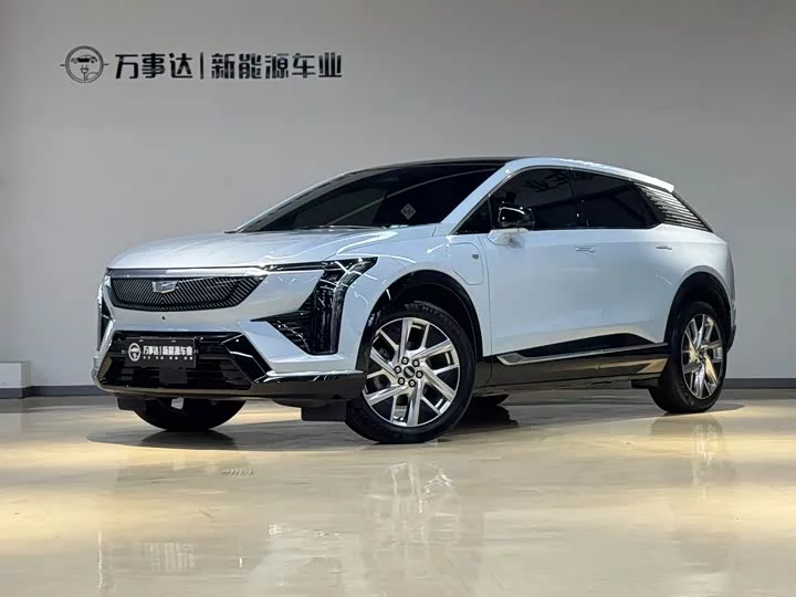 Cadillac IQ Aoge