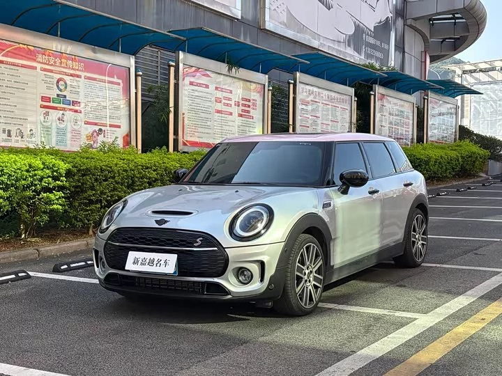 MINI CLUBMAN