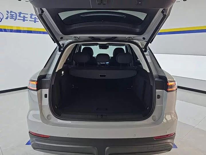 Chery Fengyun T9