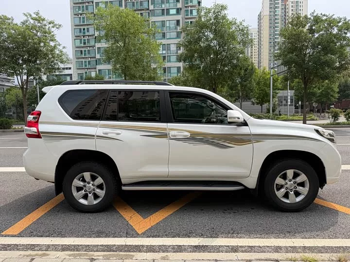 Toyota prado