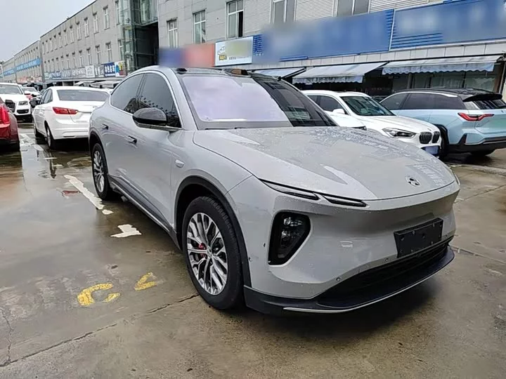 NIO EC6