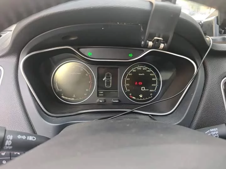 Geely Vision X6