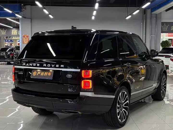 Land Rover range rover