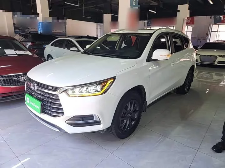 BYD Song