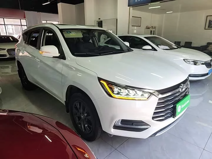 BYD Song