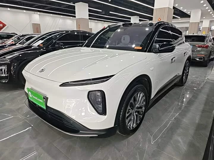 NIO ES6