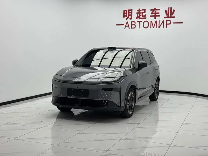 Toyota Bozhi 3X