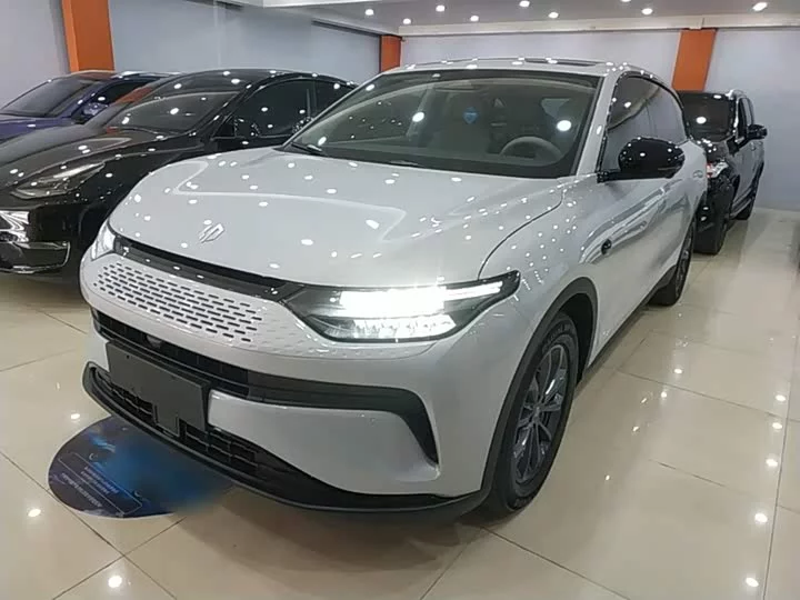 Leapmotor Zero running C11