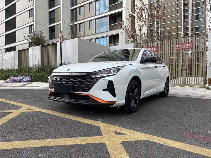 Dongfeng Yixuan