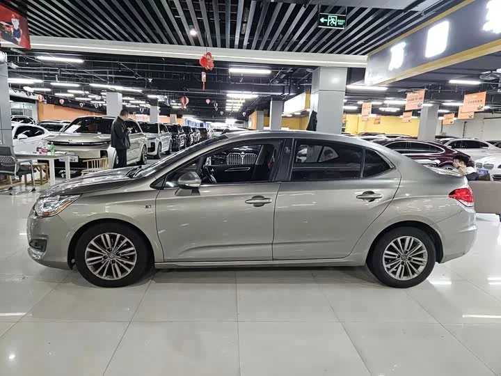 Citroën C4L