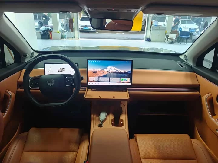 Leapmotor Zero running C10