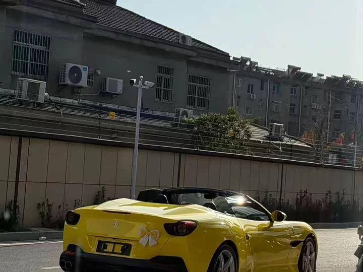 ferrari Portofino