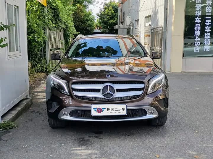 Mercedes-Benz GLA