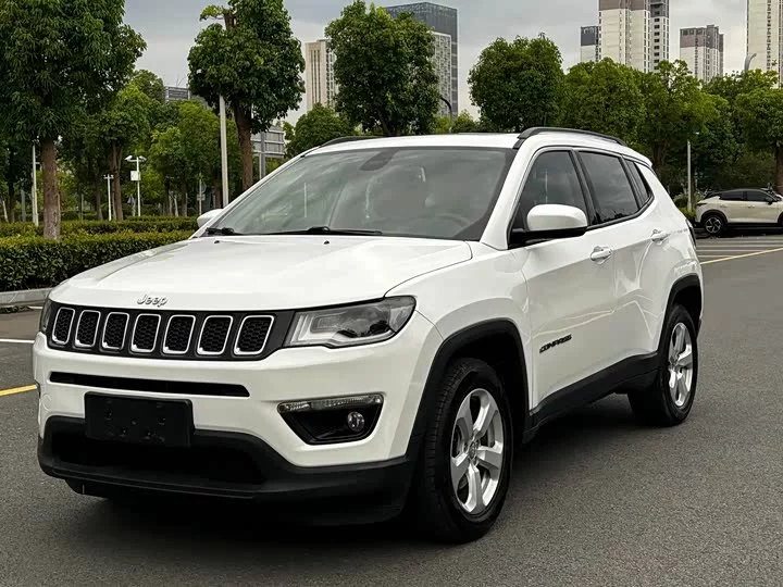 Jeep Guide to