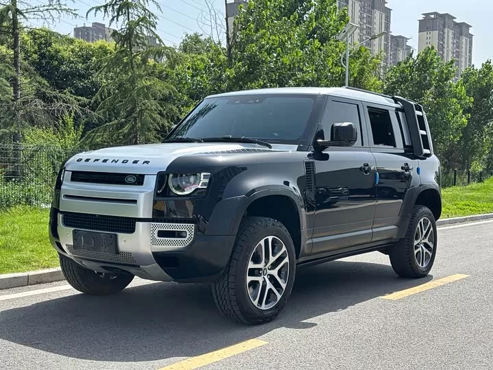 Land Rover guard