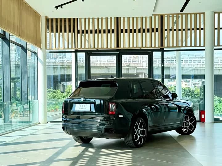 Rolls Royce Cullinan