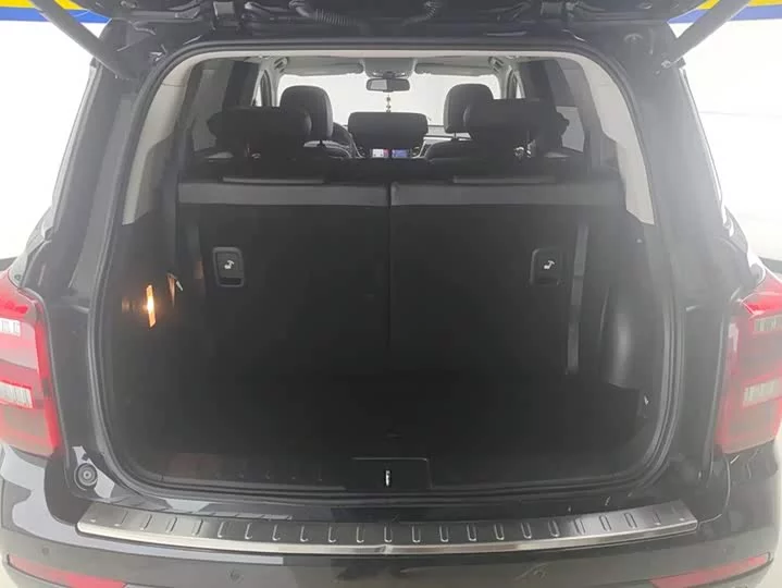 GAC Trumpchi GS8