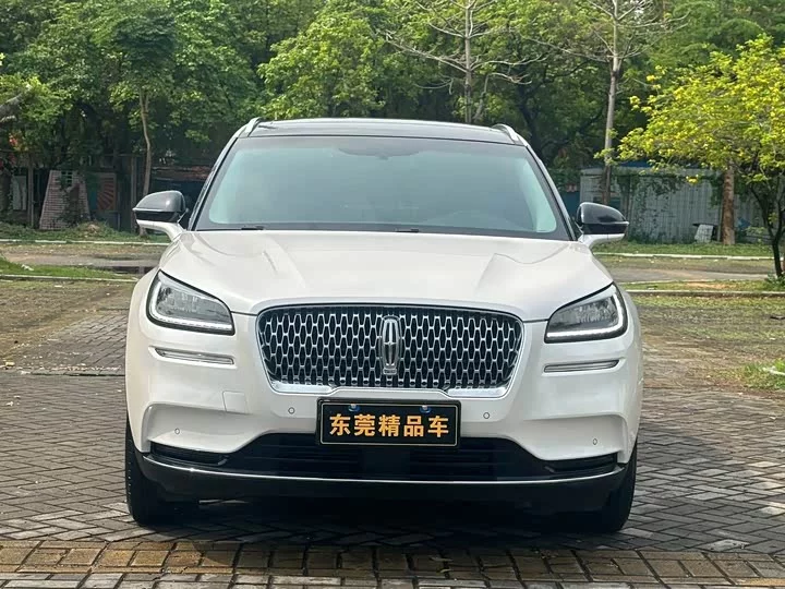 Lincoln adventurer