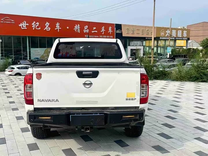 Nissan Navara