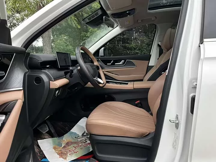 Chery Tiggo 8L