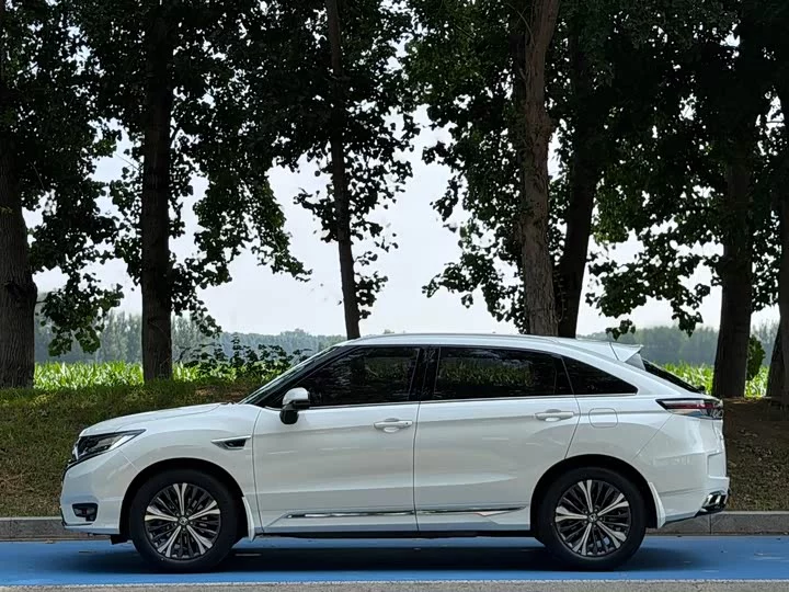 Honda UR-V