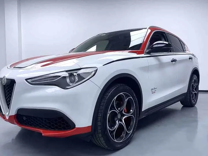 alfa romeo Stelvio