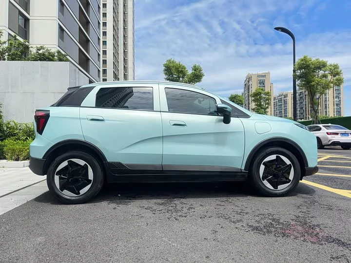 Geely E firefly