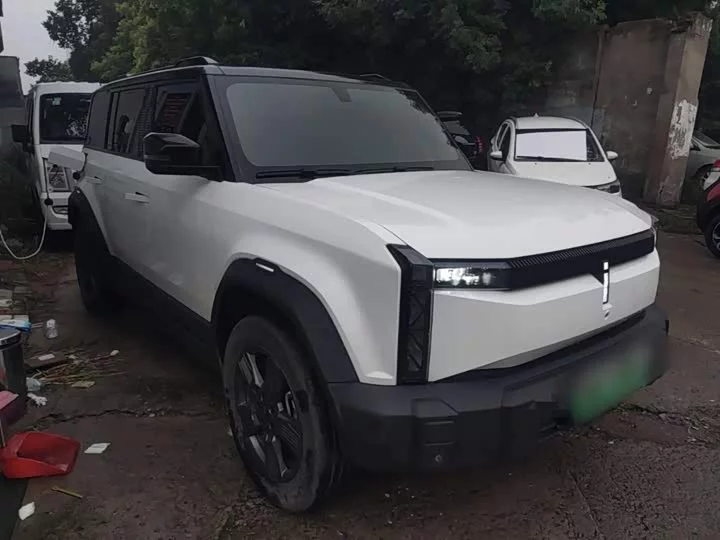 iCAR 03