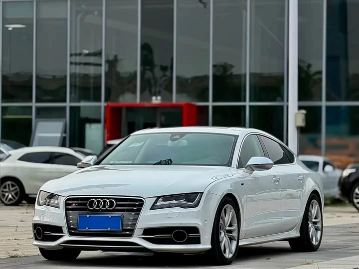 Audi S7