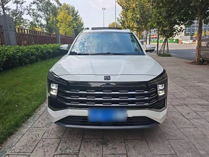JAC (Sihao) X8 PLUS