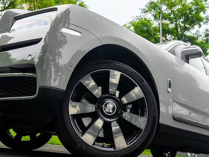 Rolls Royce Cullinan