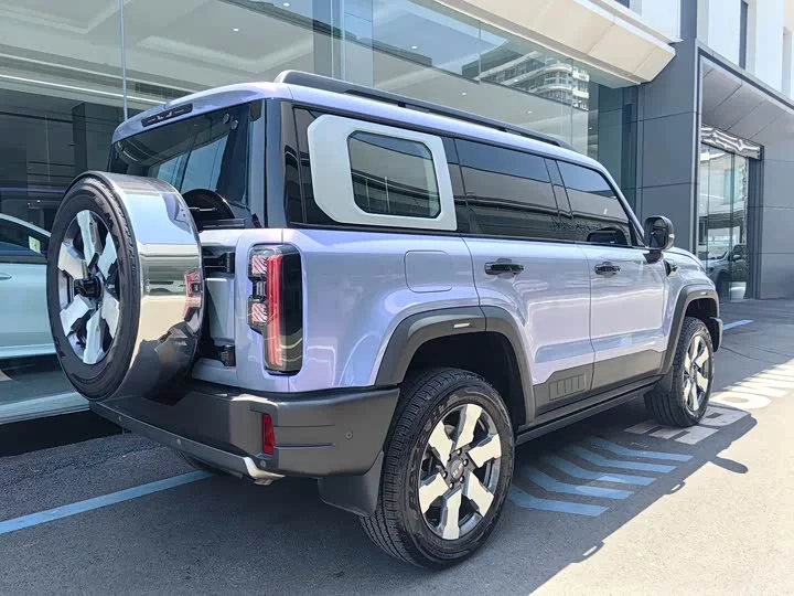 BAIC BJ40
