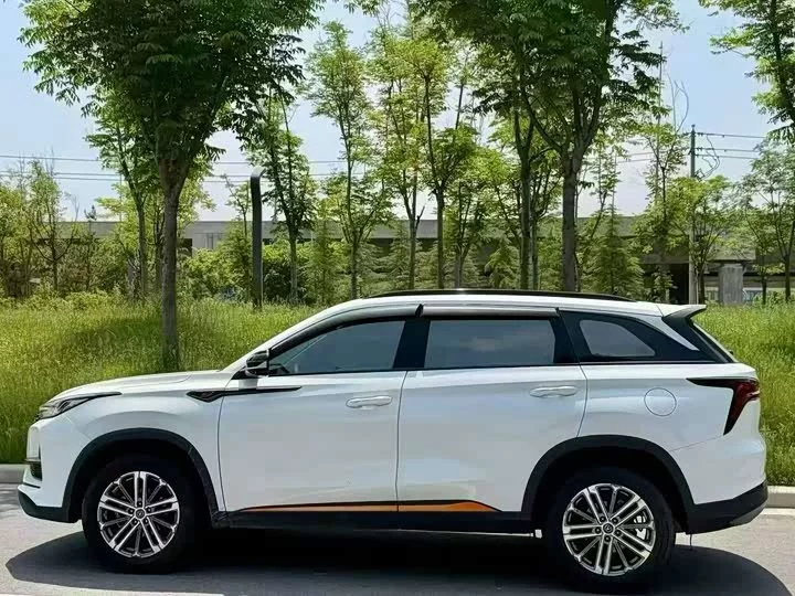 Changan CS75