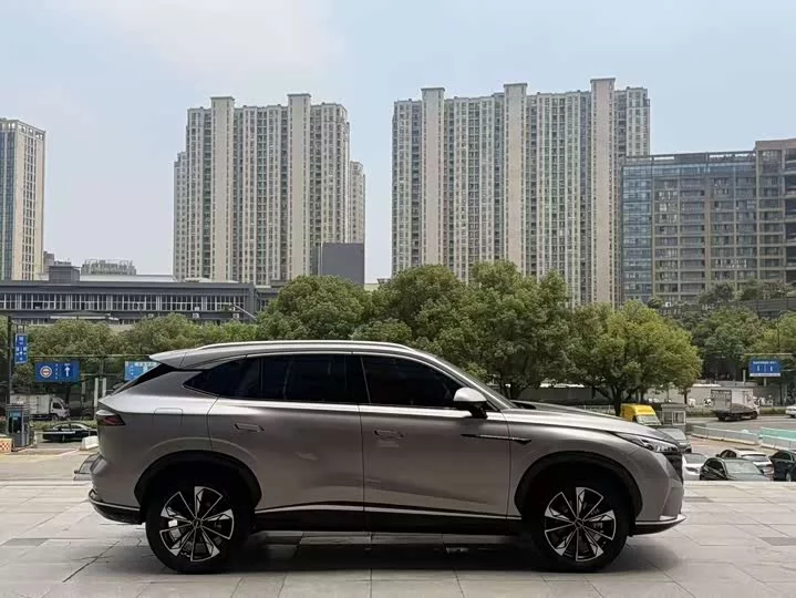 Roewe RX5 New Energy