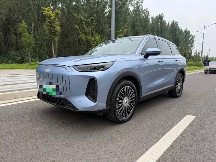 Chery Fengyun T9