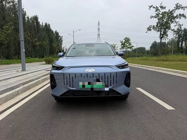 Chery Fengyun T9