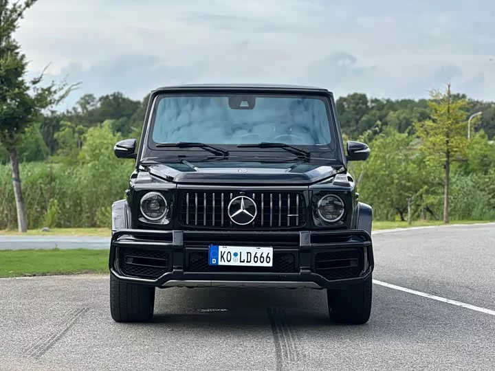 Mercedes-Benz G-rated
