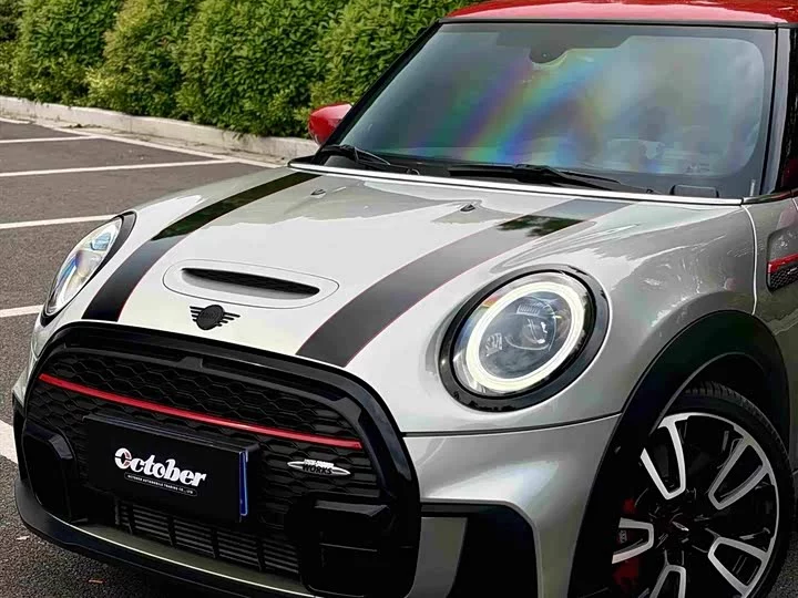 MINI JCW