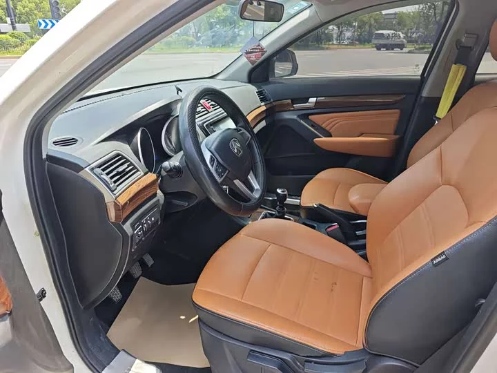 BAIC S50