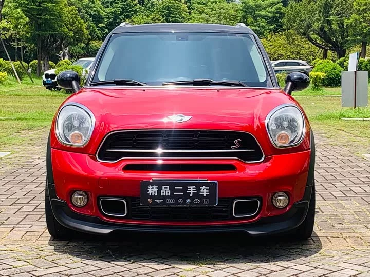 MINI COUNTRYMAN