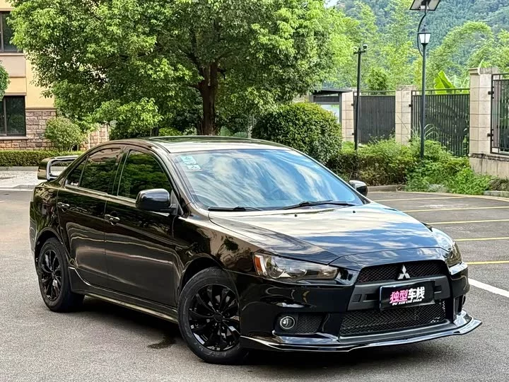 Mitsubishi Winged God
