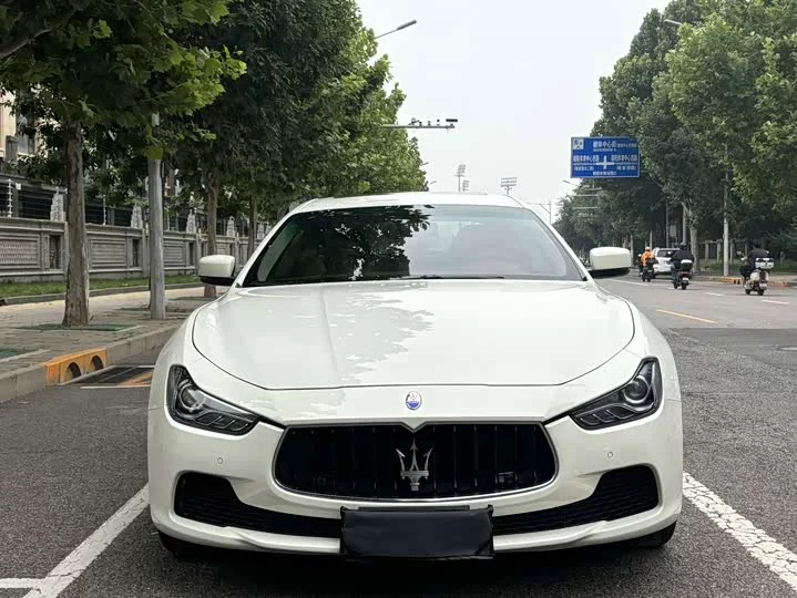 Maserati Ghibli