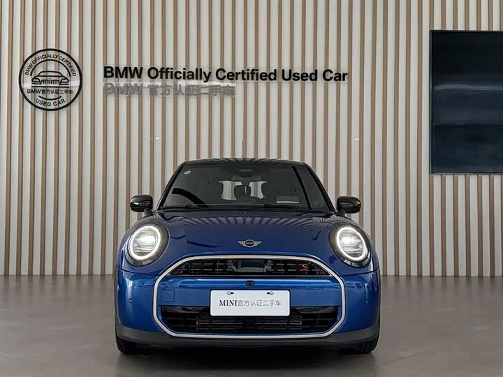 MINI 
